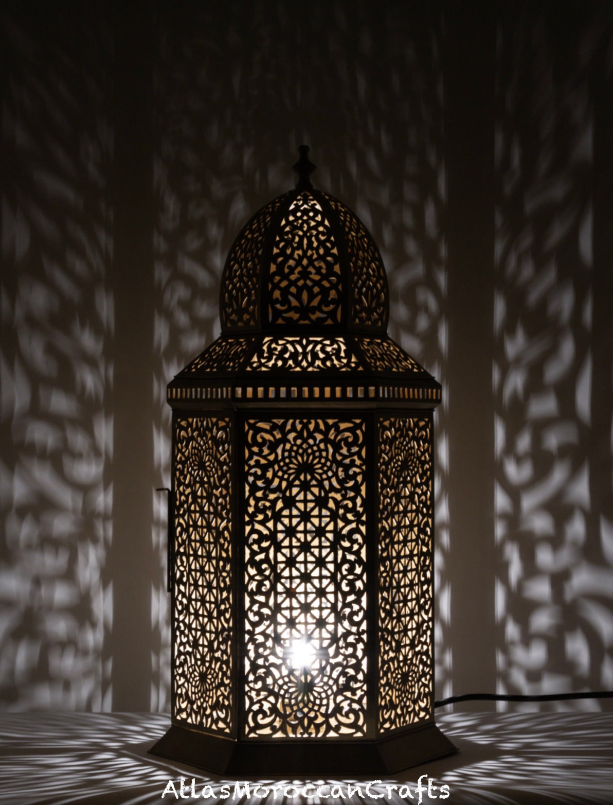 Handmade Brass Moroccan Floor Lamp: Vintage Style Lighting