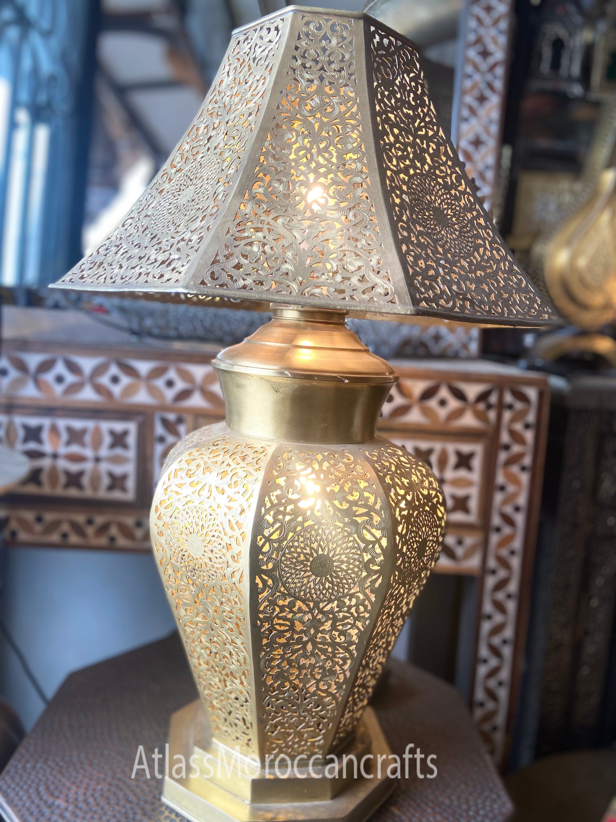 Handmade Brass Moroccan Lamp: Elegant Floor Lighting