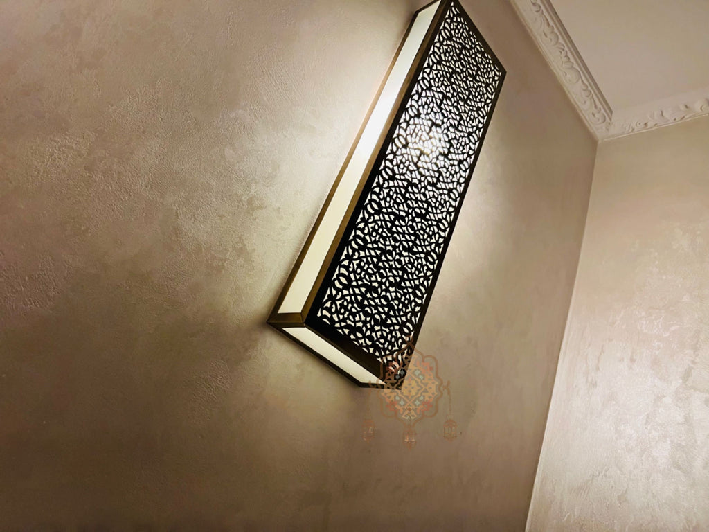 Handmade Brass Moroccan Wall Light: Elegant Home Lighting