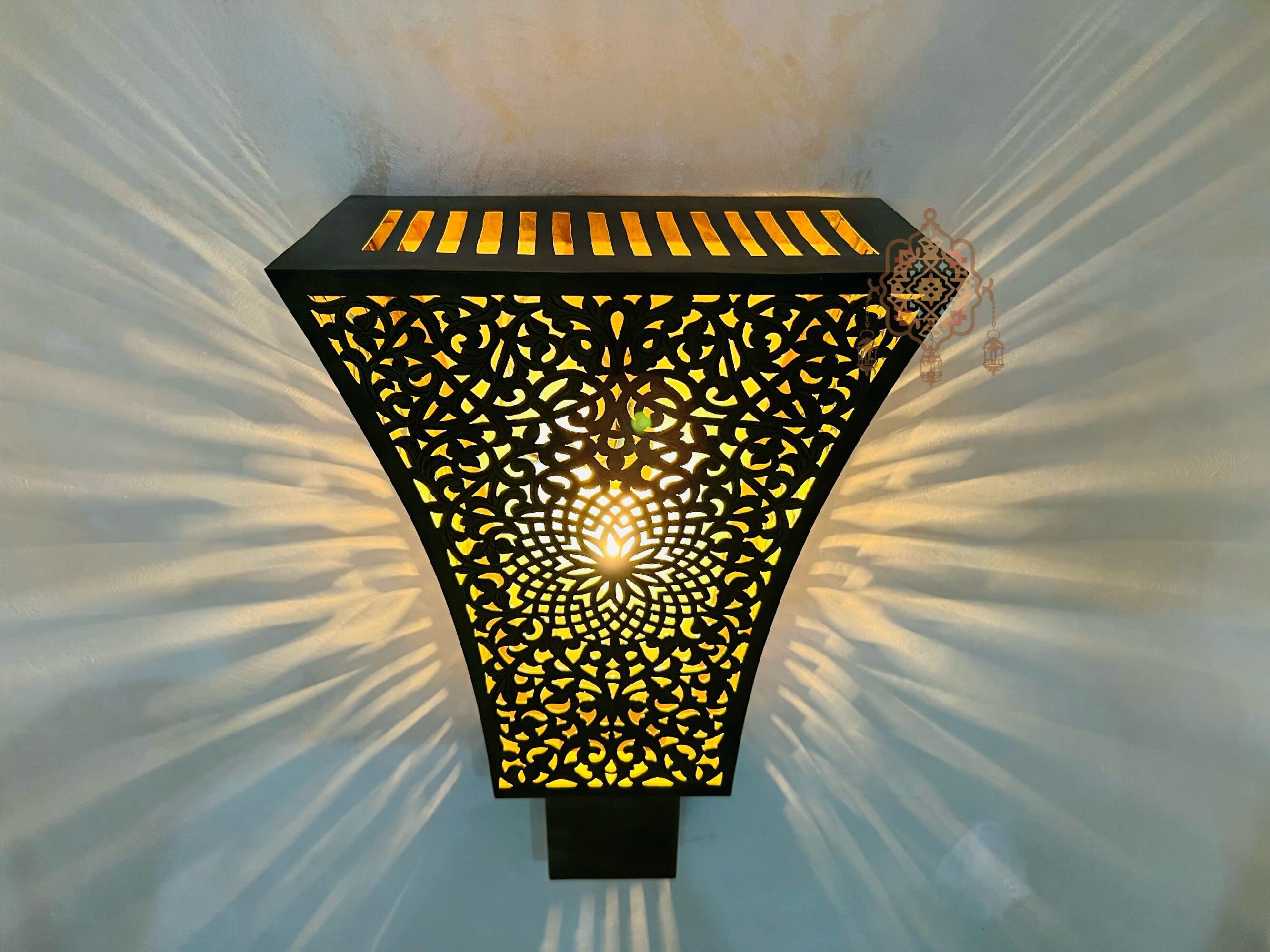 Handcrafted Brass Wall Lamp: Moroccan Artistry Decor