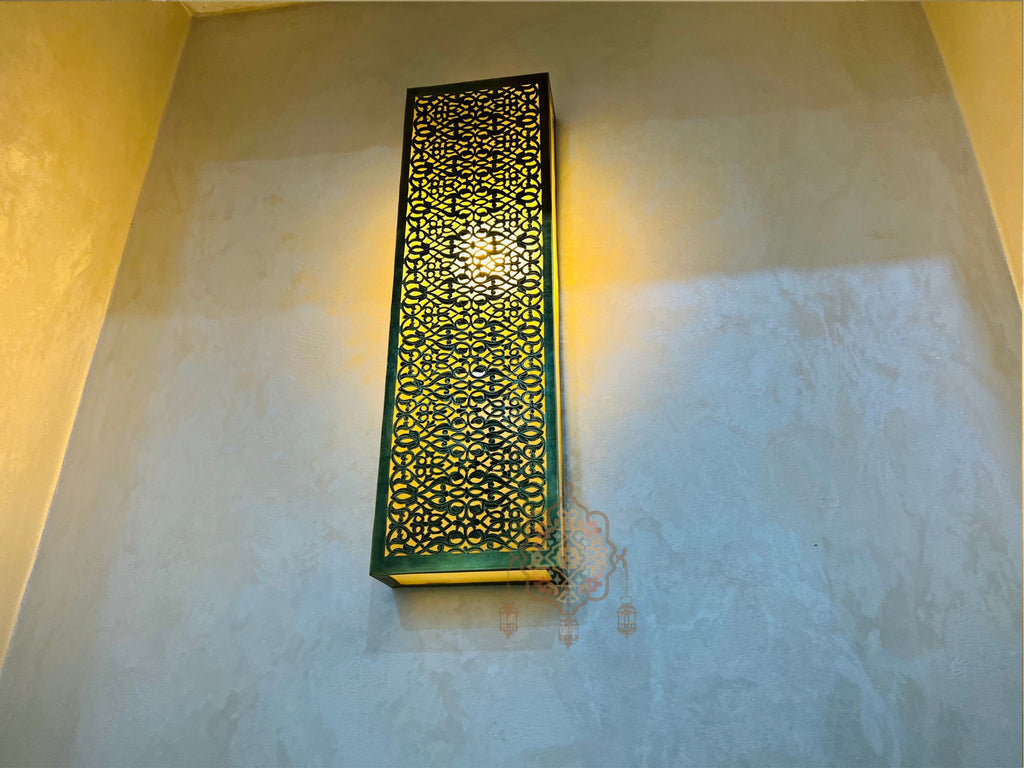 Handmade Brass Moroccan Wall Light: Elegant Home Lighting