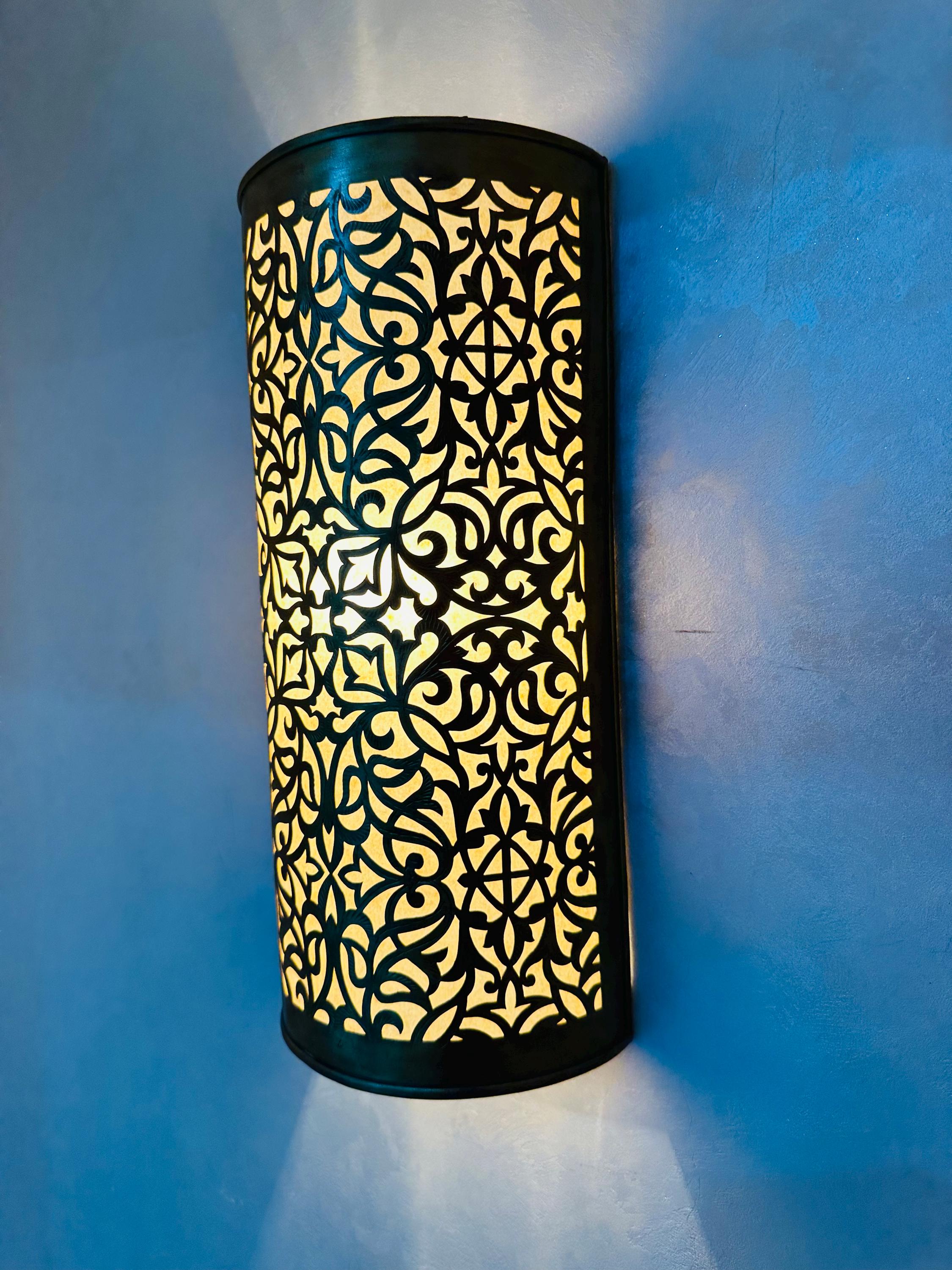 Handmade Moroccan Brass Wall Sconce: Elegant Home Lighting