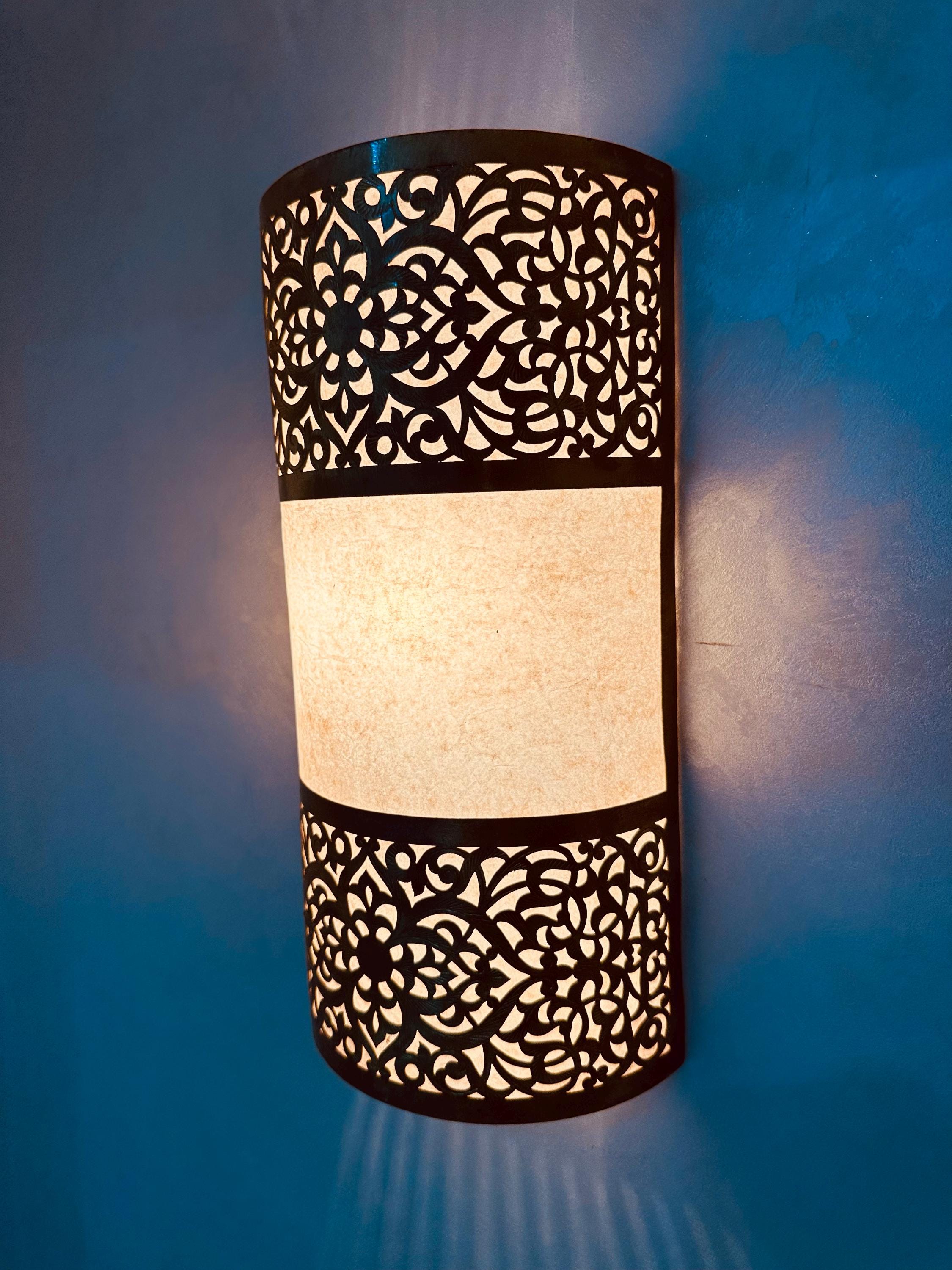 Handmade Moroccan Brass Wall Light: Elegant Home Decor Sconce
