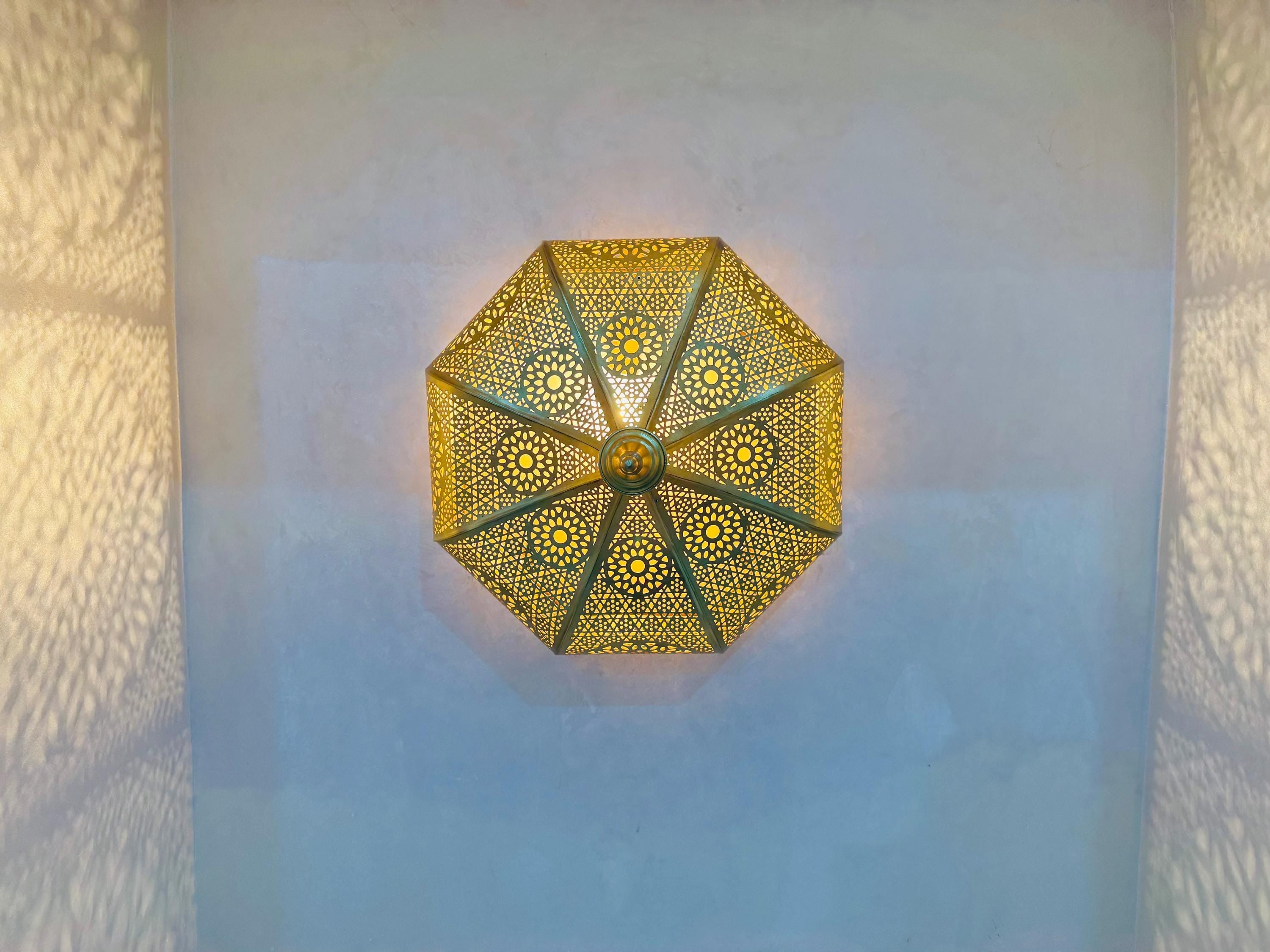 Handmade Brass Moroccan Ceiling Light: Pendant Lamp