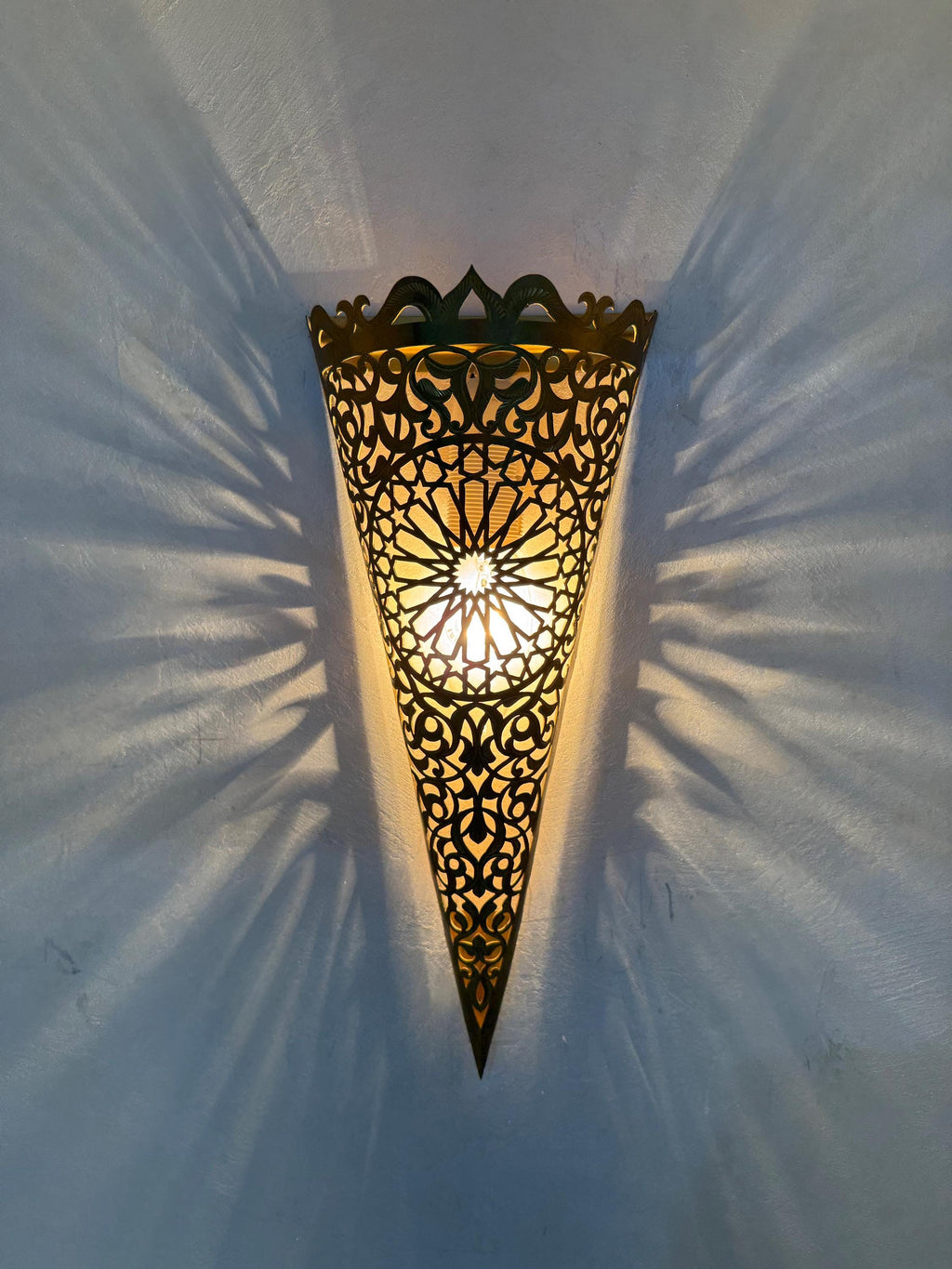 Handmade Moroccan Brass Wall Sconce: Elegant Lighting Decor