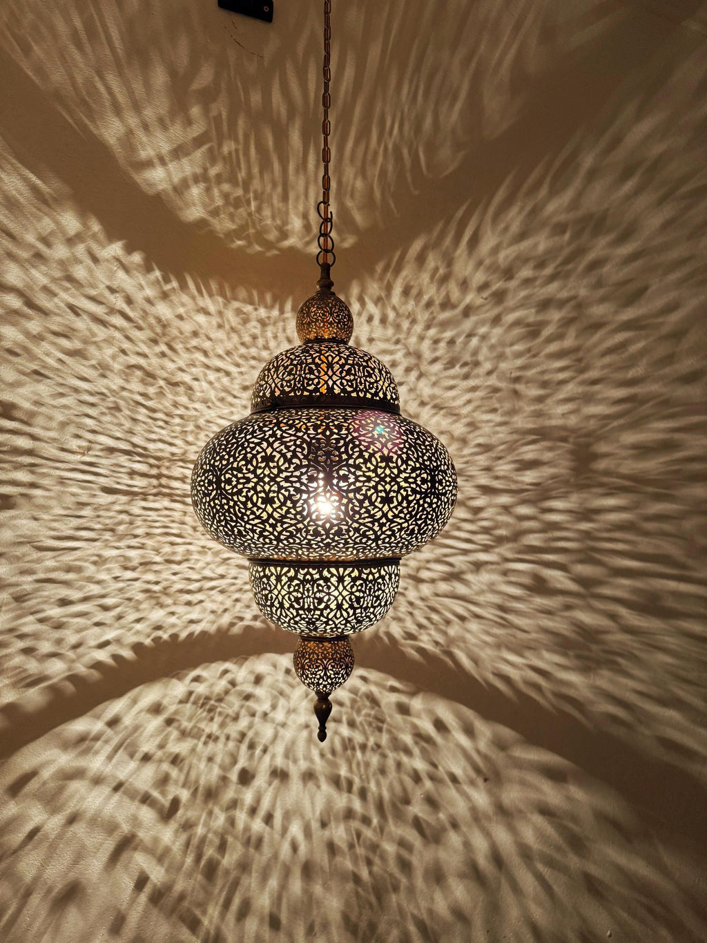 Handcrafted Moroccan Brass Pendant Light: Ceiling Lamp