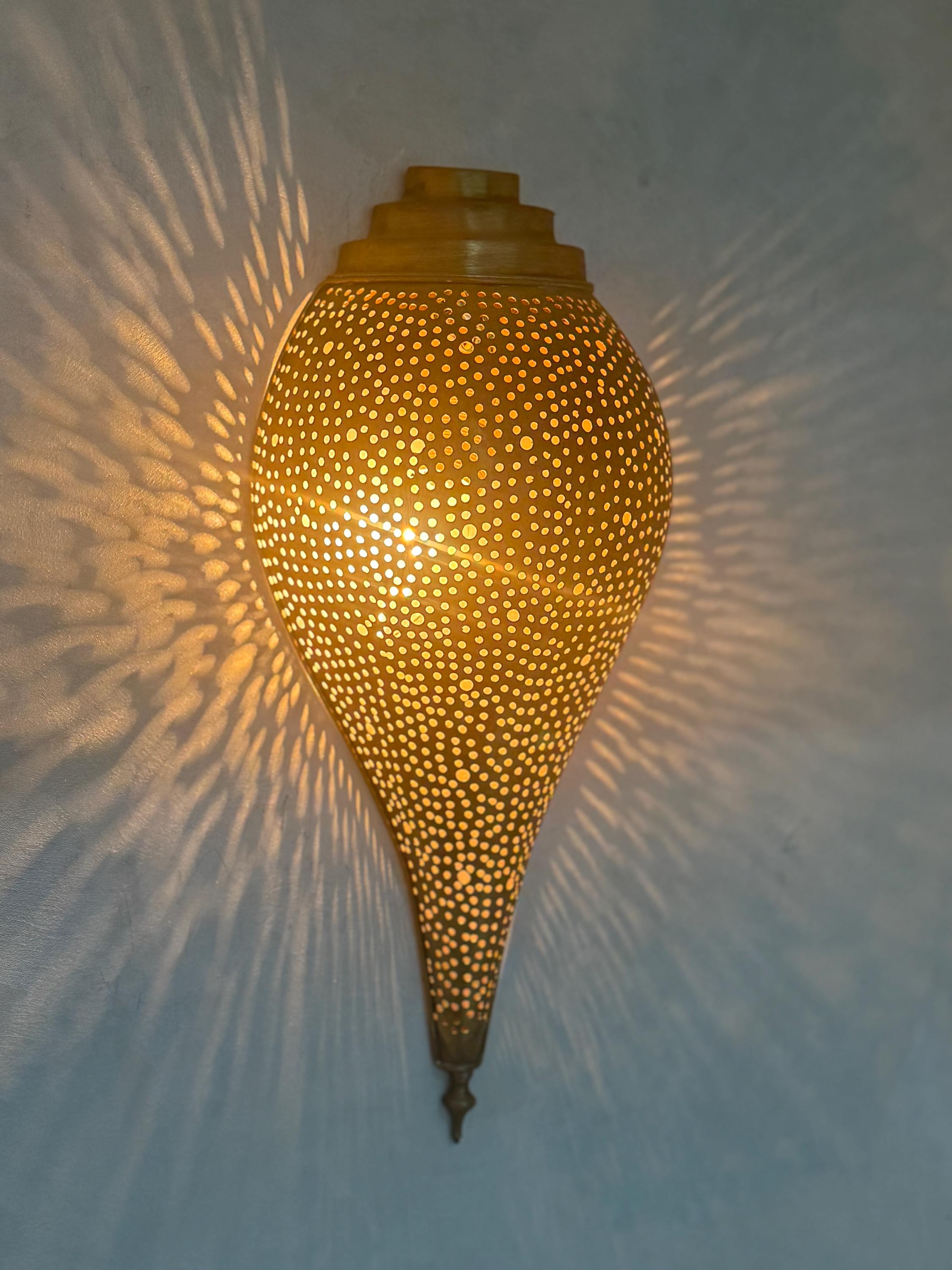 Handmade Moroccan Brass Wall Sconce with Bulb & Wires