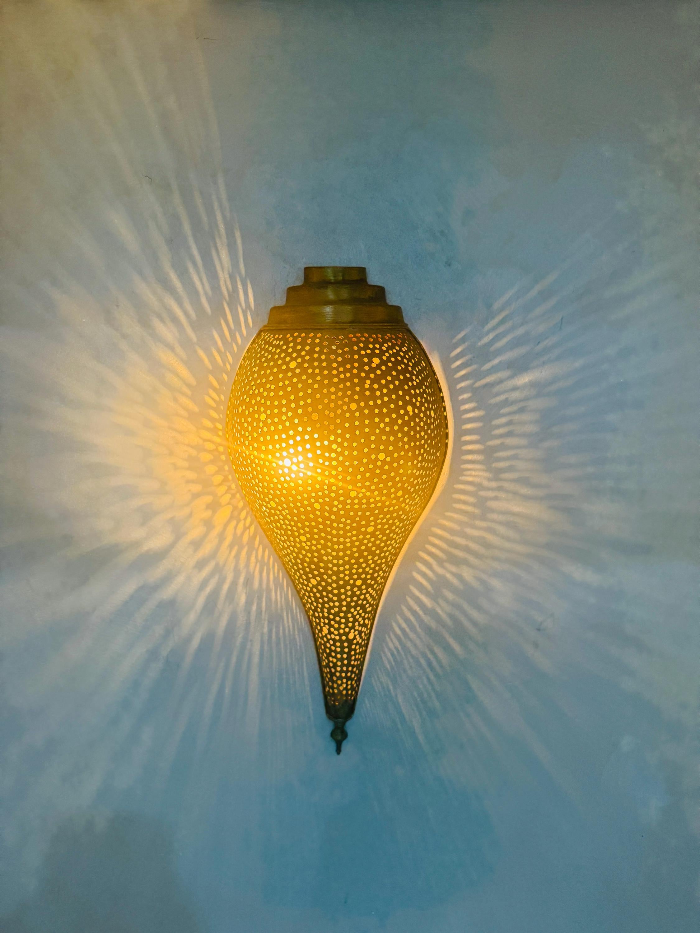 Handmade Moroccan Brass Wall Sconce with Bulb & Wires
