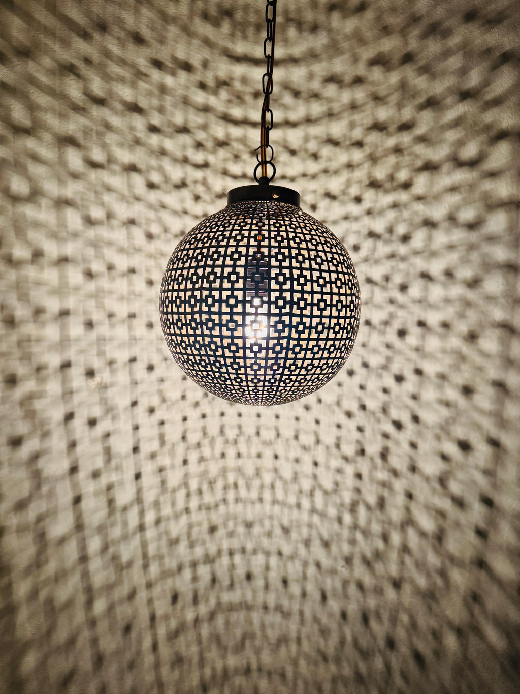 Moroccan Brass Pendant Light: ceiling lamp
