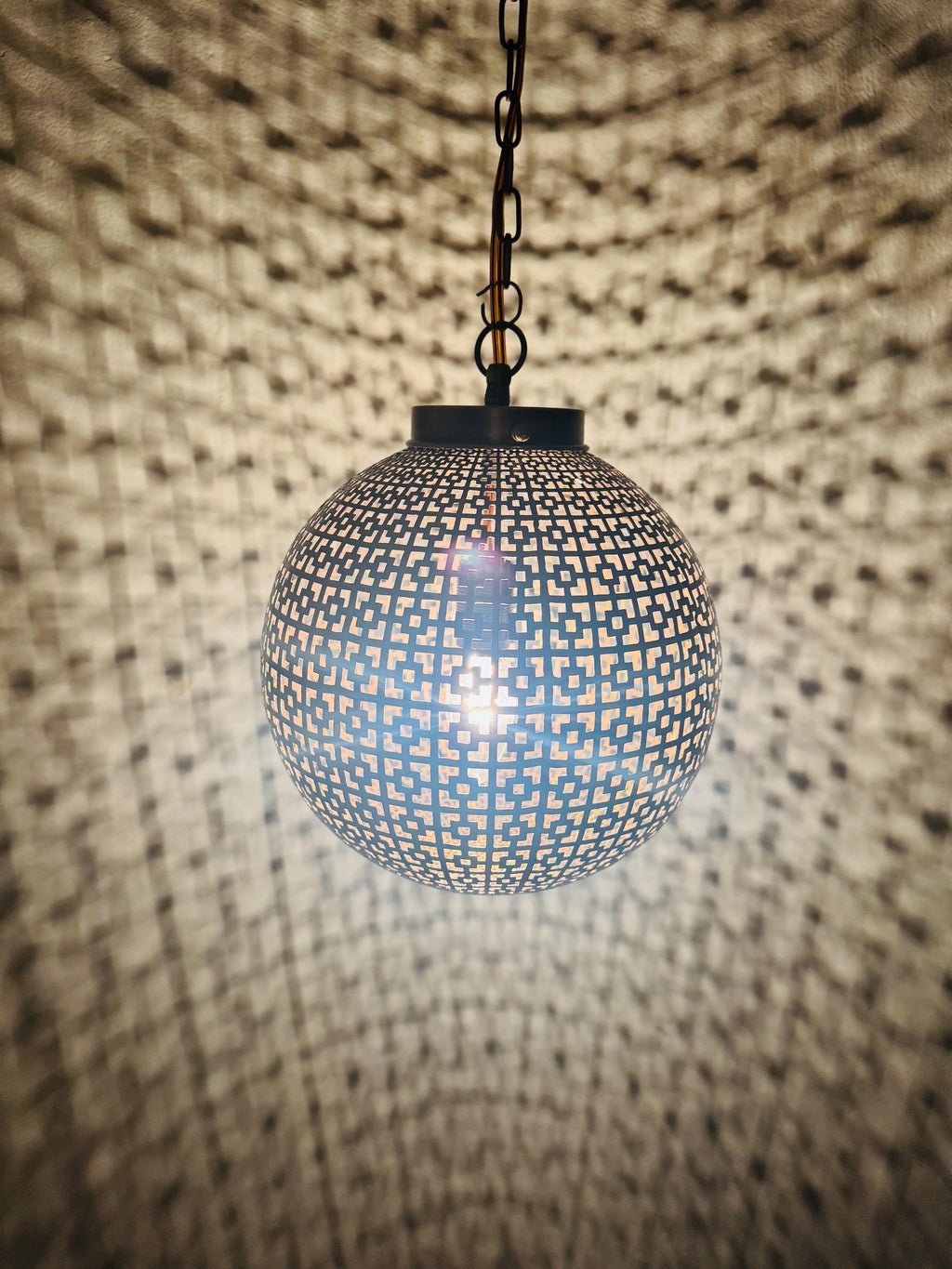 Moroccan Brass Pendant Light: ceiling lamp