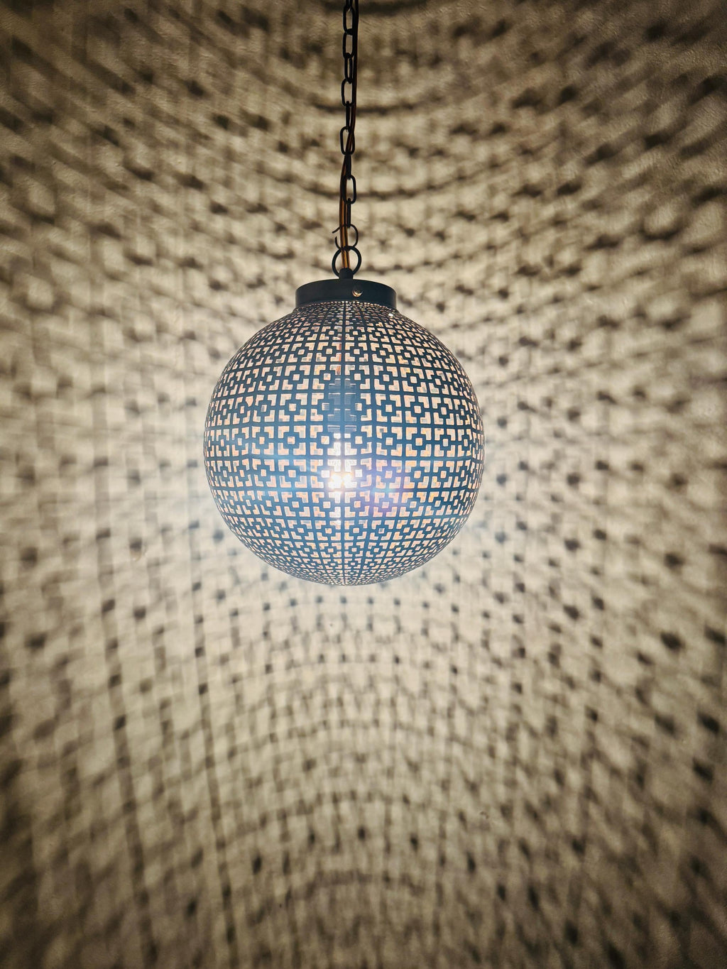 Moroccan Brass Pendant Light: ceiling lamp