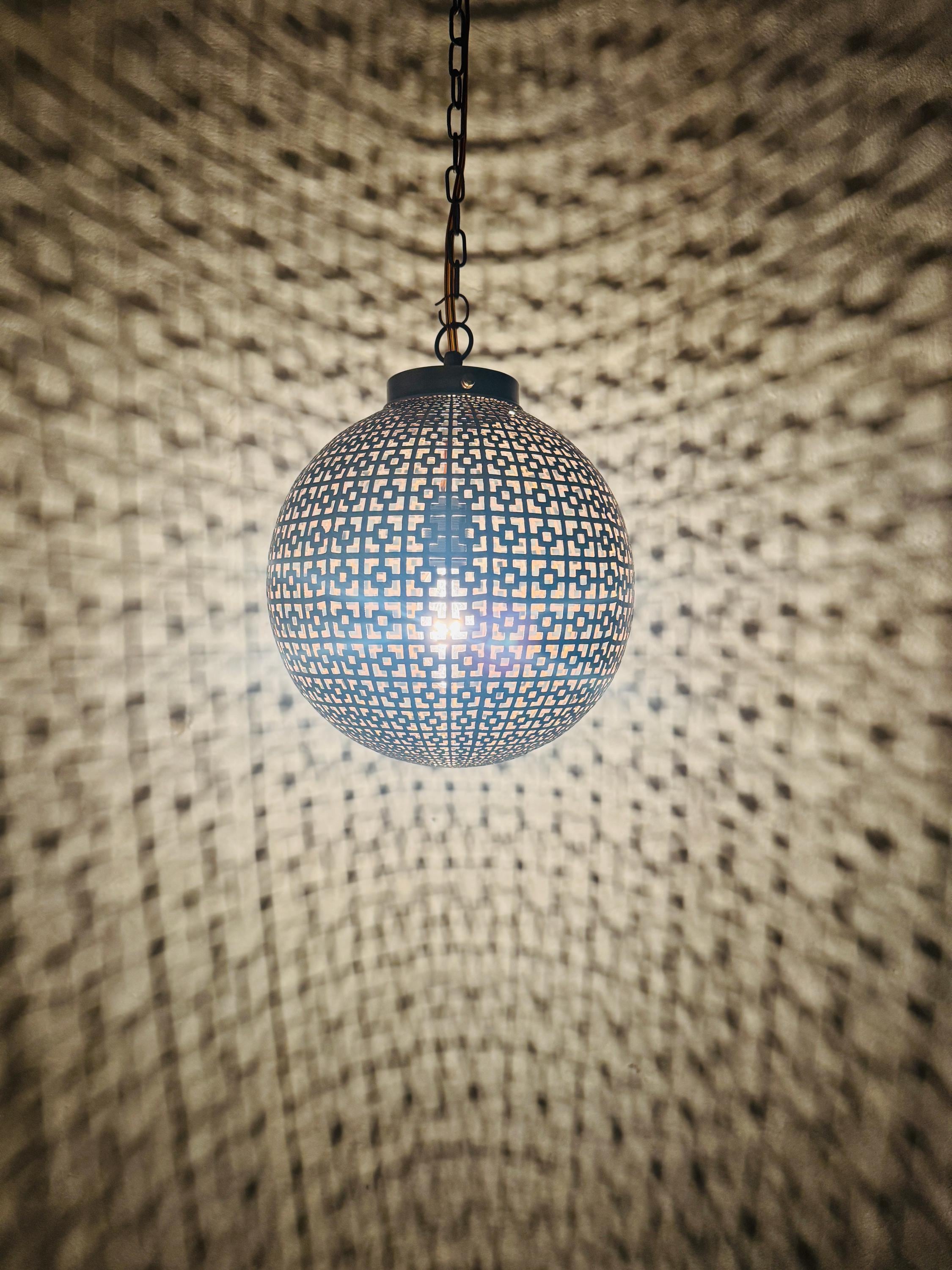 Moroccan Brass Pendant Light: ceiling lamp