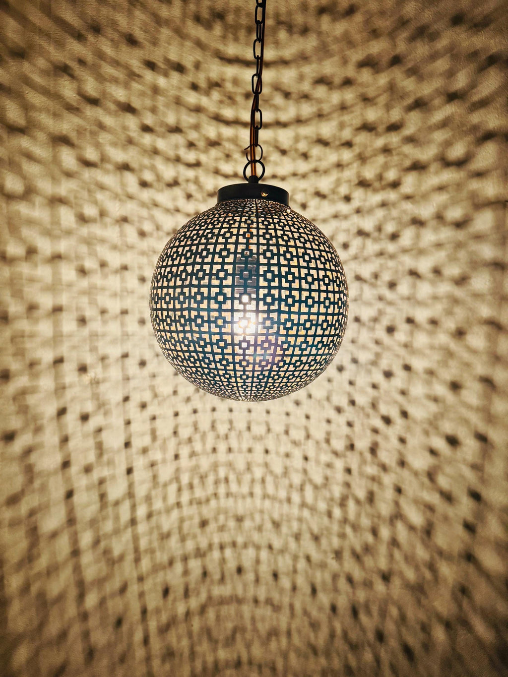 Moroccan Brass Pendant Light: ceiling lamp